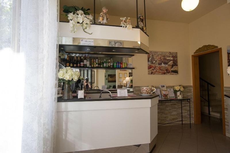 Hotel Arcoveggio Болонья Экстерьер фото