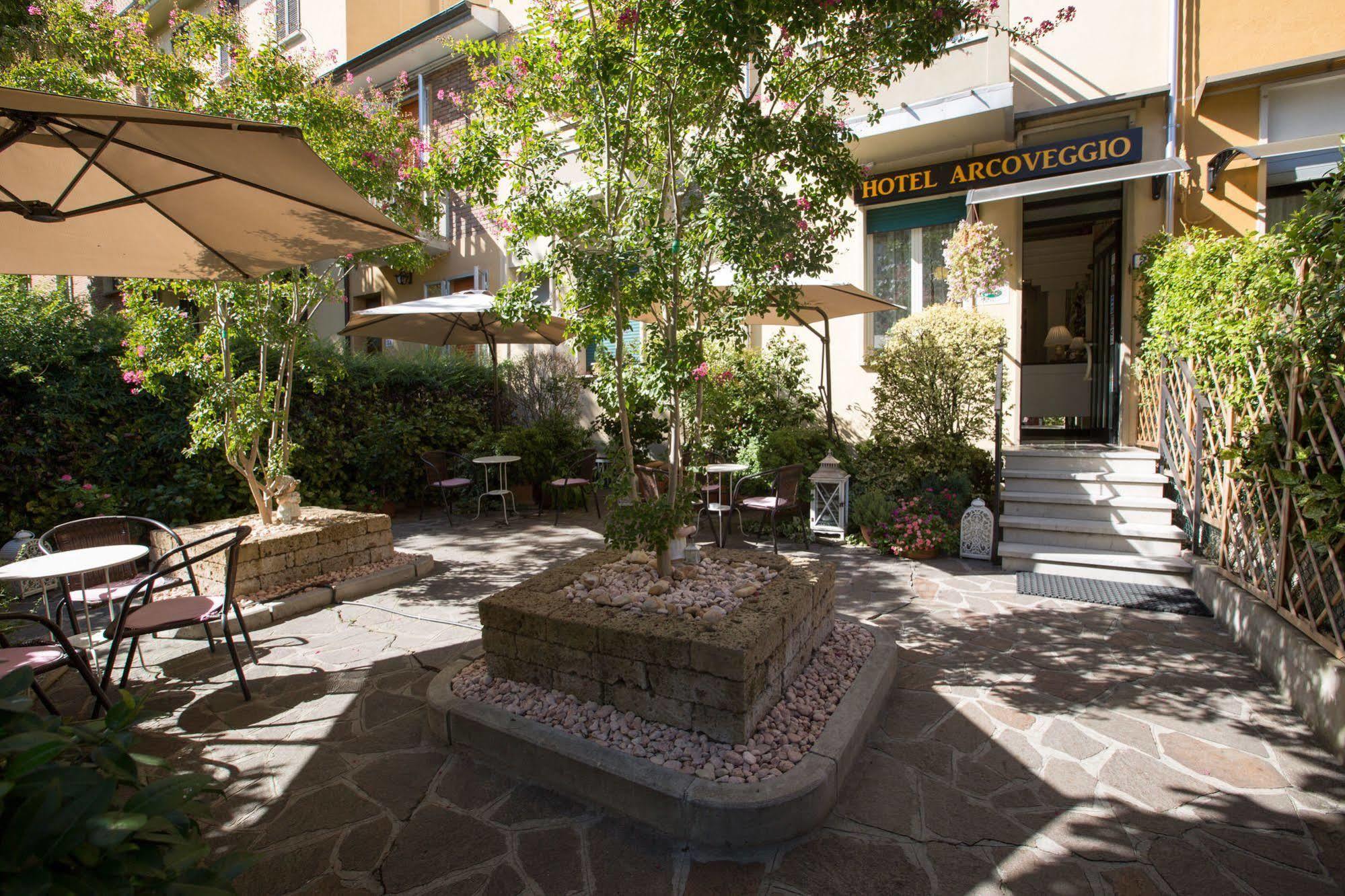 Hotel Arcoveggio Болонья Экстерьер фото